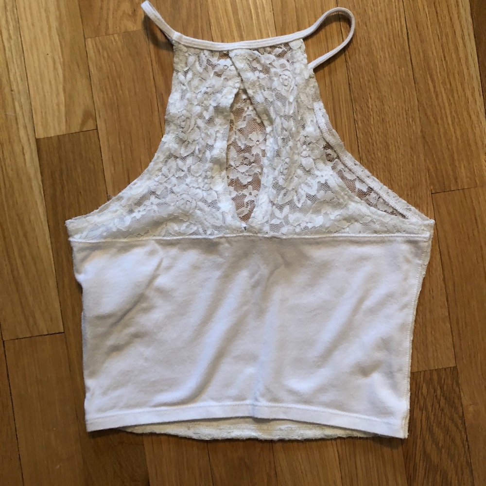 LACE CROP TOP - Picture 2 of 3